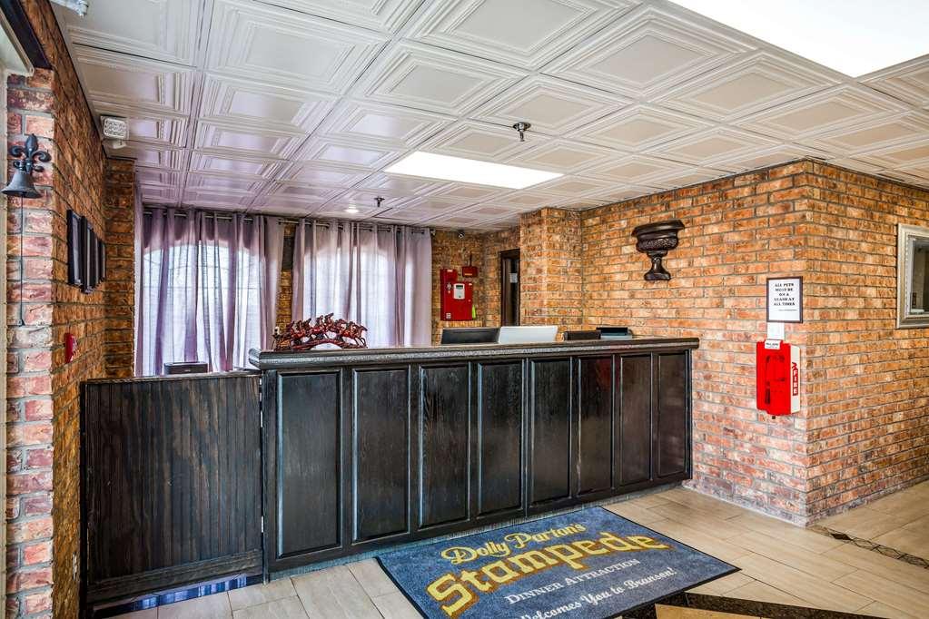 Rodeway Inn Branson, Brick House Interiér fotografie