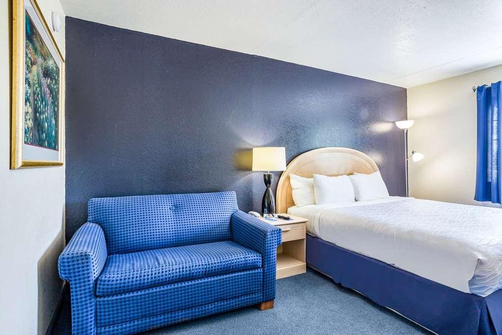 Rodeway Inn Branson, Brick House Pokoj fotografie