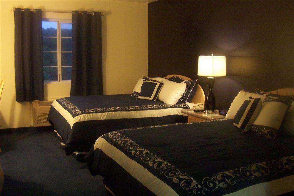 Rodeway Inn Branson, Brick House Exteriér fotografie